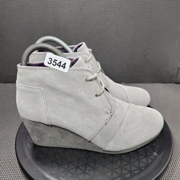 Womens Sz 9 Grey Skechers Bobs Suede Ankle Booties - Picture 1 of 8